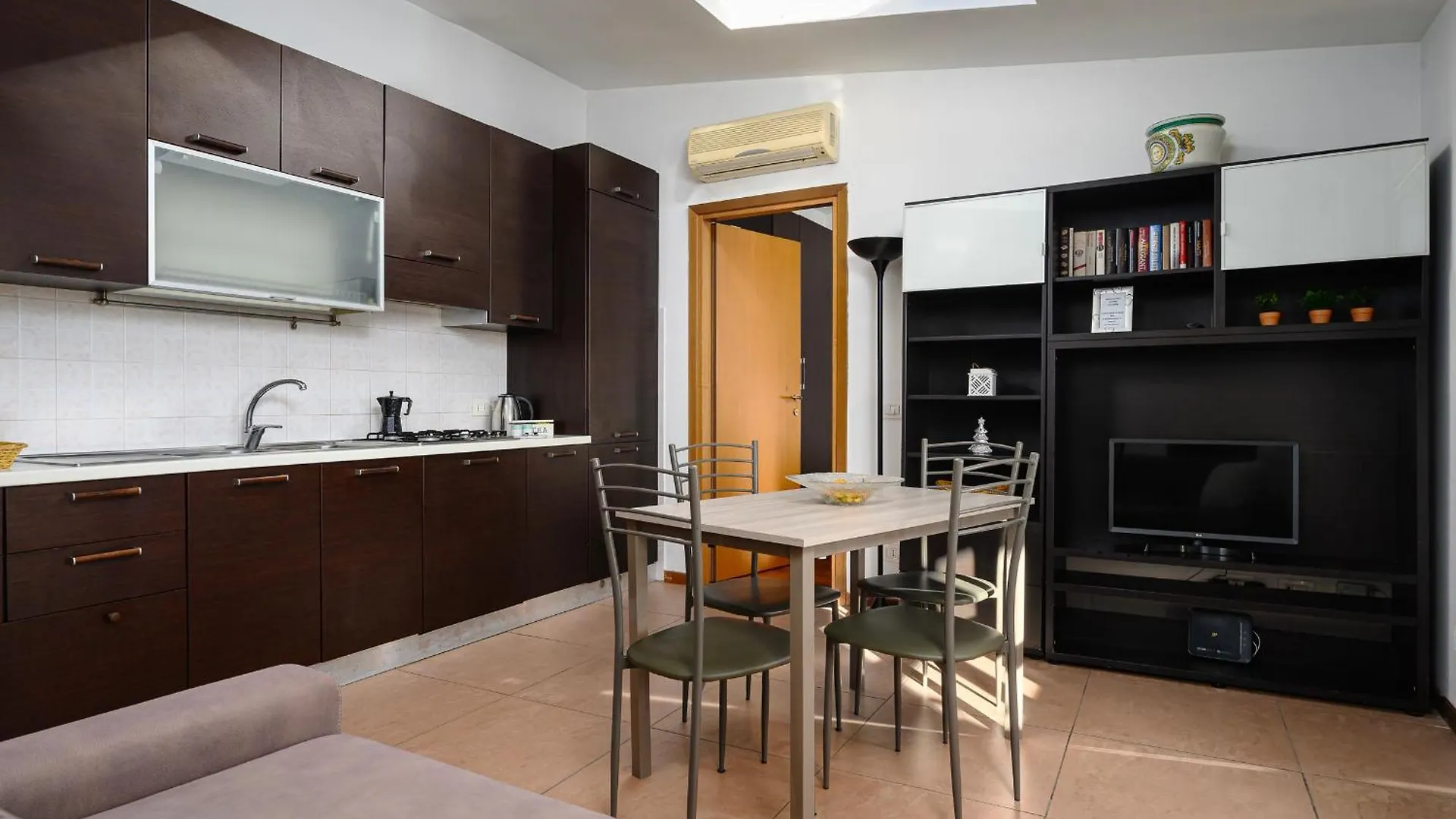Vipiteno Sky Suite Milan 0*,